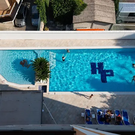 Paradiso 3*