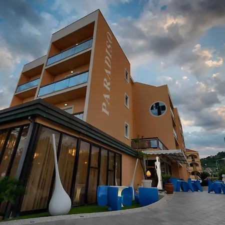 Paradiso Hotel