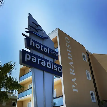 Paradiso Hotel