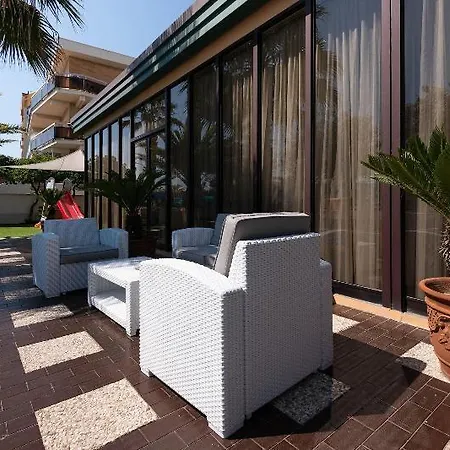 Paradiso Hotel Grottammare