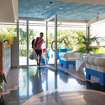 Paradiso 3* غْروتّامّاري