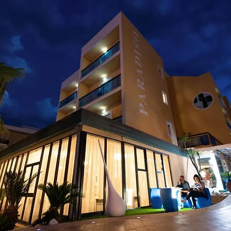 Hotel Paradiso