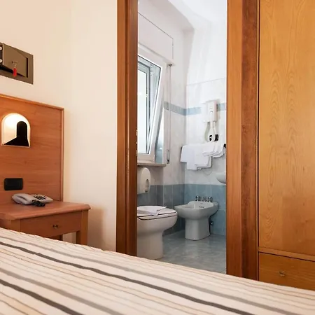 Paradiso 3*