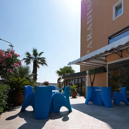 Paradiso Hotel