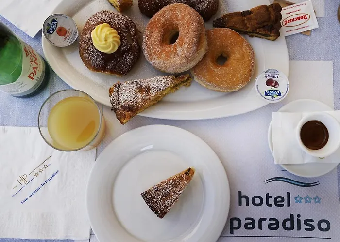 Paradiso Hotel 3*