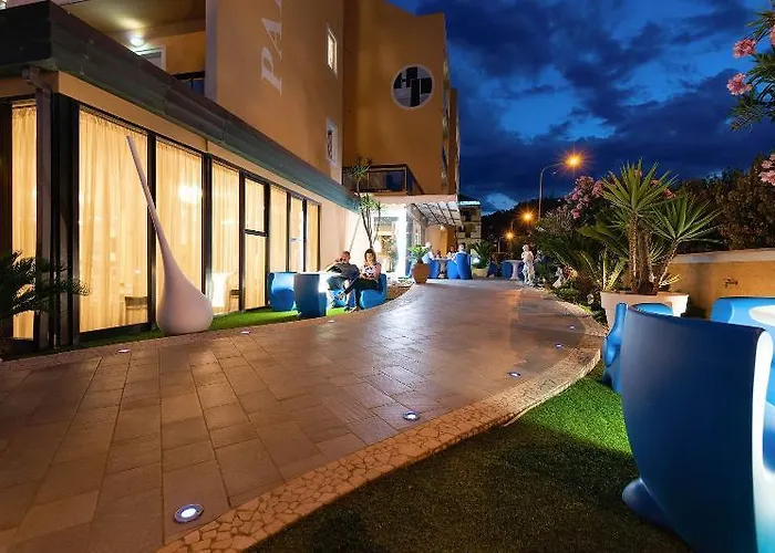 Paradiso Hotel